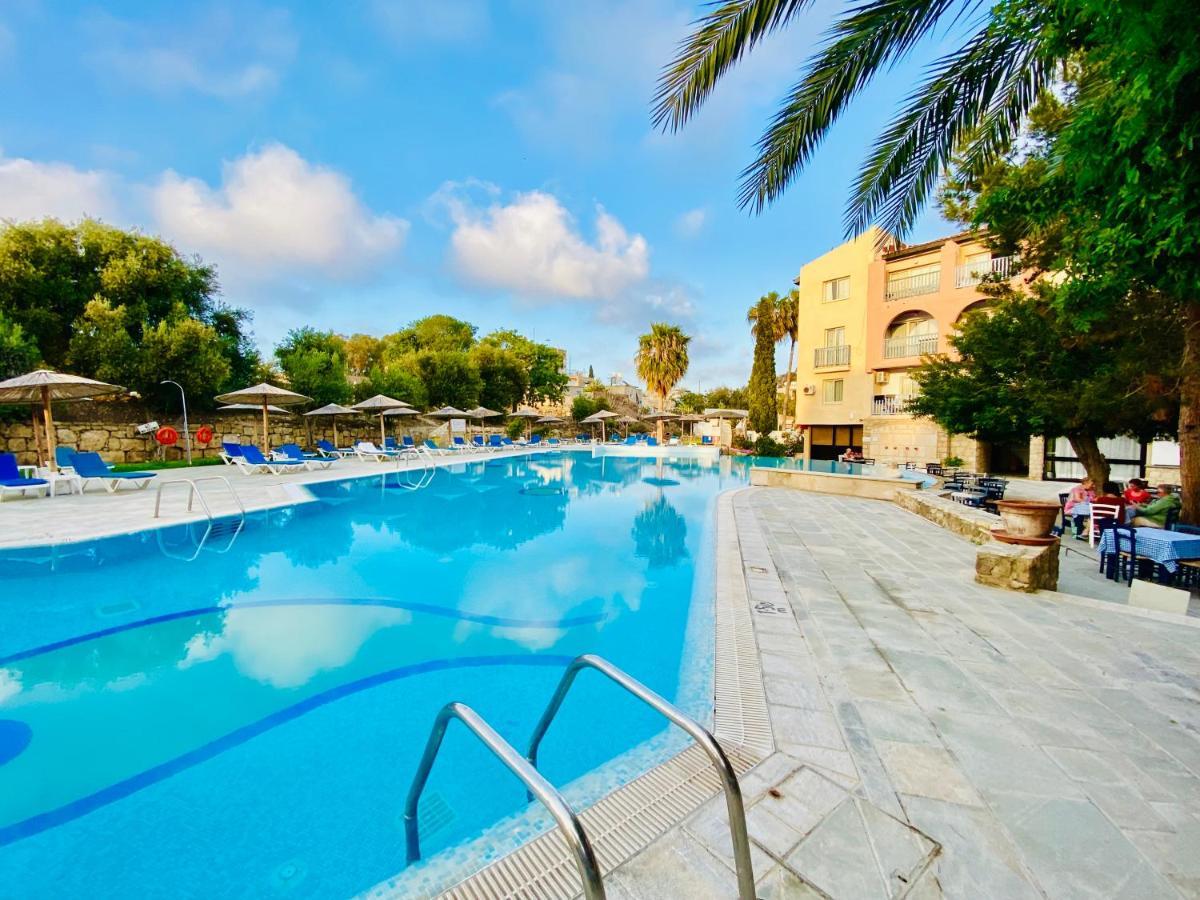 Basillica 3 Bedrooms Apartment Paphos Ngoại thất bức ảnh